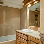 Cosy Centre 1850, Accès Piste, Parking - Fr-1-514-35 Appartement Courchevel
